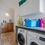 Charming With Private And Heated Pool Vila *