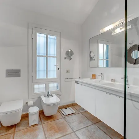 Charming With Private And Heated Pool Villa *