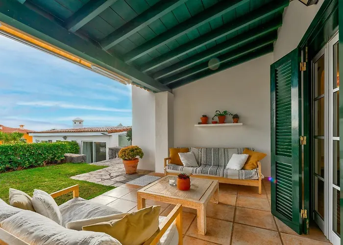 Charming With Private And Heated Pool Villa Costa Adeje (Tenerife)