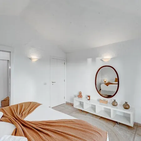 Charming With Private And Heated Pool 别墅